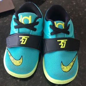 Baby Nike tennis shoes